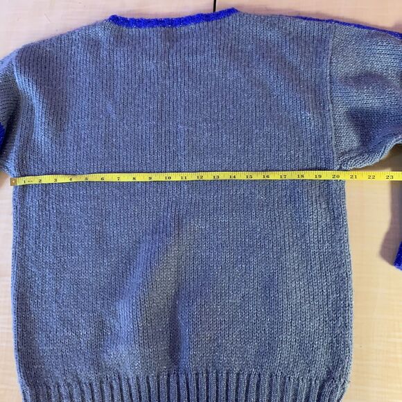 Vintage Wool Angora Sweater Pullover S Art Modern Skyscrapers Houses Skyline NYC - Picture 9 of 12